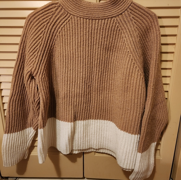 Ribbed Mock Neck Sweater - Picture 1 of 4